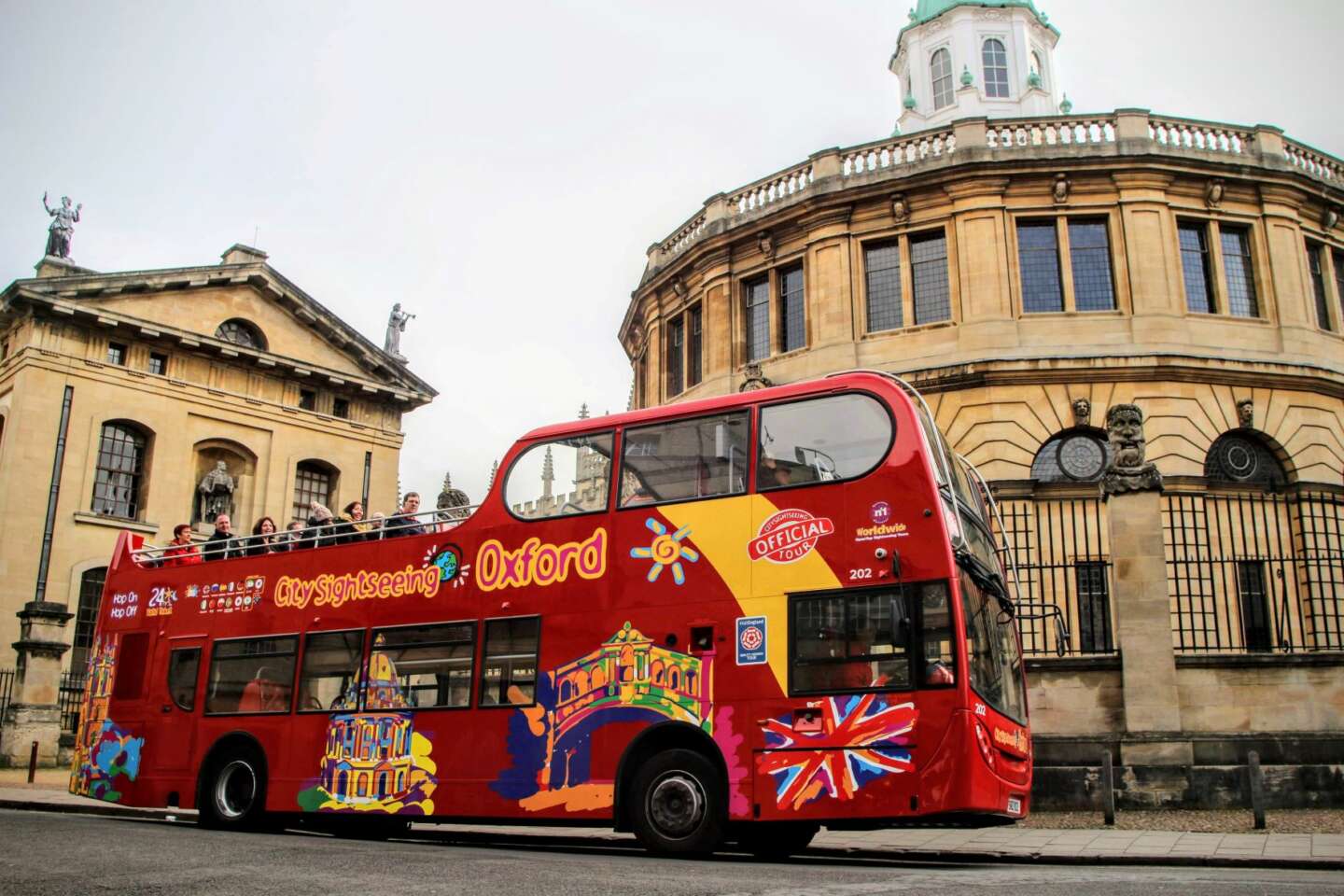 bus tours around oxford